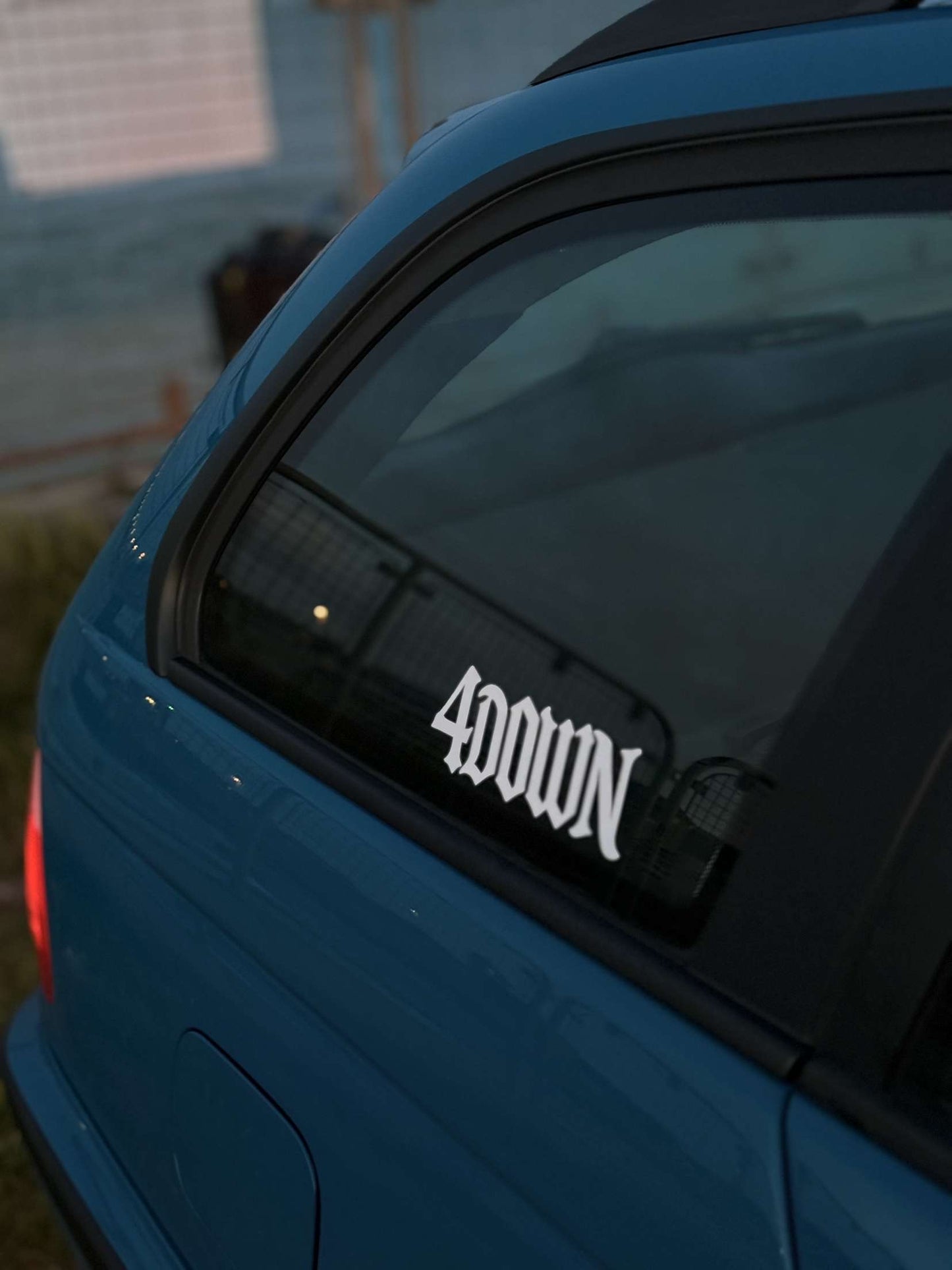 4DOWN Simple Sticker